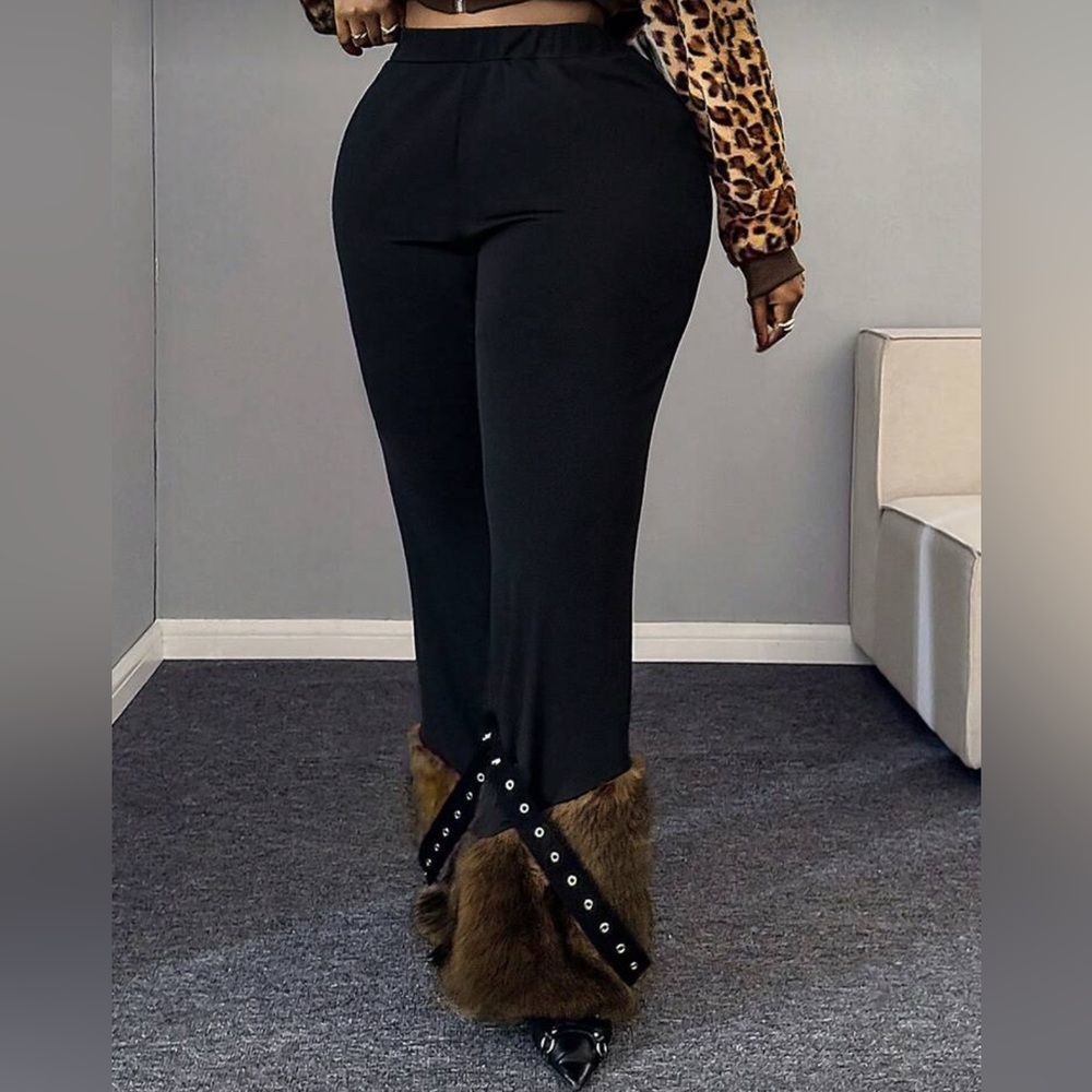 Stylish Black Flare Pants with Fur Trim - Picture 6 of 9